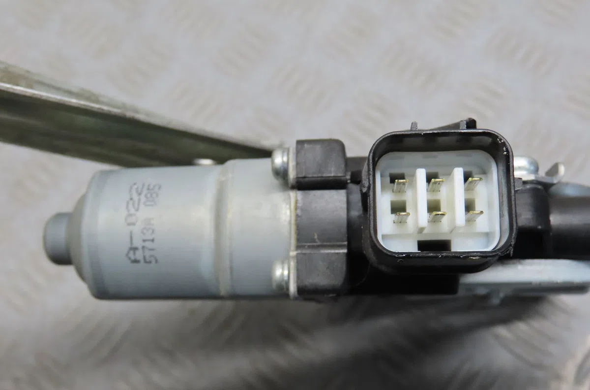Mecanismemoteur leve-glace ard Citroen C-CROSSER (VU_, VV_) 2.2 hdi (2007-2012) 5 portes occasion