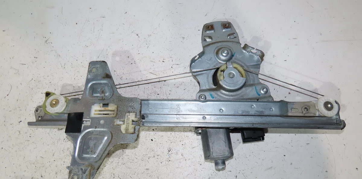 Mecanismemoteur leve-glace ard Citroen C5 III Break (RW_) 1.6 hdi 110 (2008) 5 portes occasion