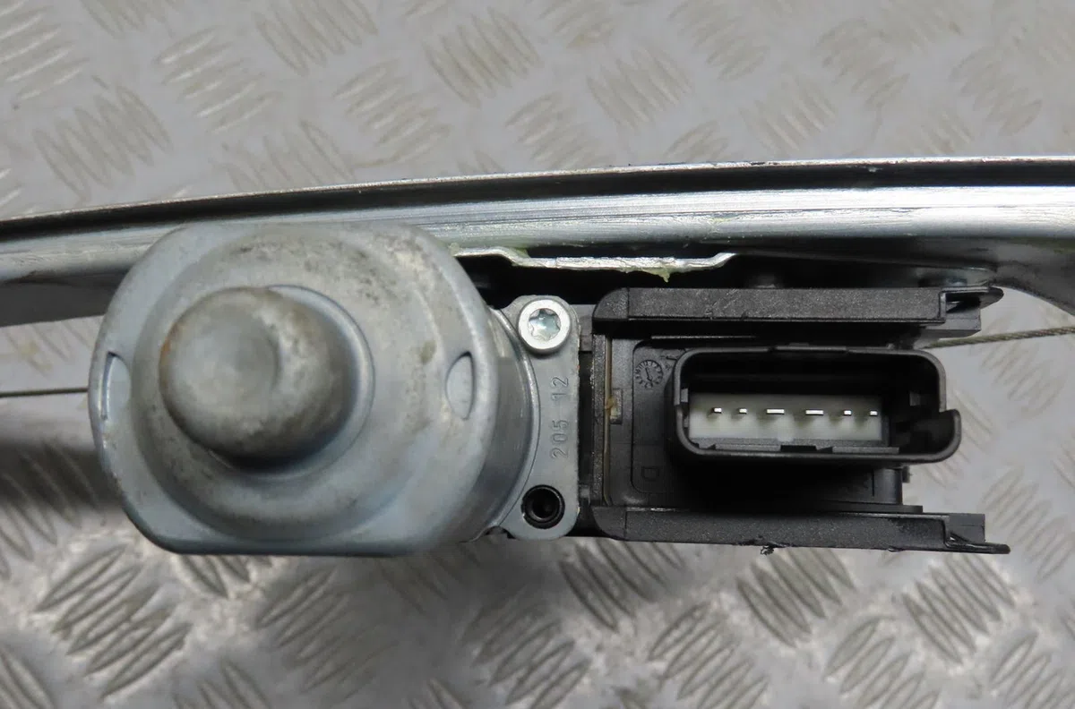 Mecanismemoteur leve-glace ard Citroen C5 III Break (RW_) 2.0 hdi 140 (2009) 5 portes occasion