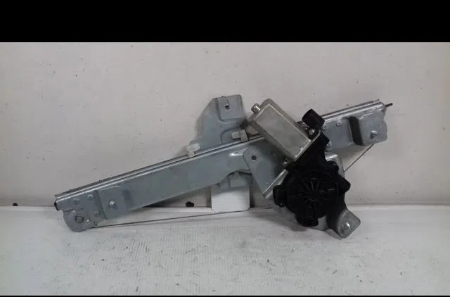 Mecanismemoteur leve-glace ard Dacia DUSTER (HS_) 1.5 dci 4x4 (hsmc, hsmd) (2010-2018) 5 portes occasion