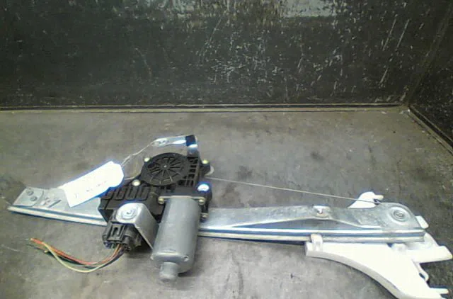 Mecanismemoteur leve-glace ard Ford MONDEO III Clipper (BWY) 2.5 v6 24v (2000-2007) occasion