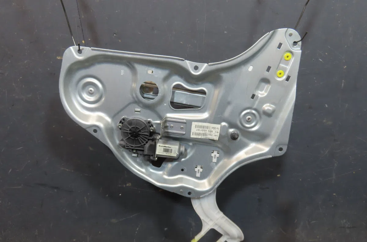 Mecanismemoteur leve-glace ard Hyundai Ix35 (LM, EL, ELH) 1.7 crdi (2010) 5 portes occasion
