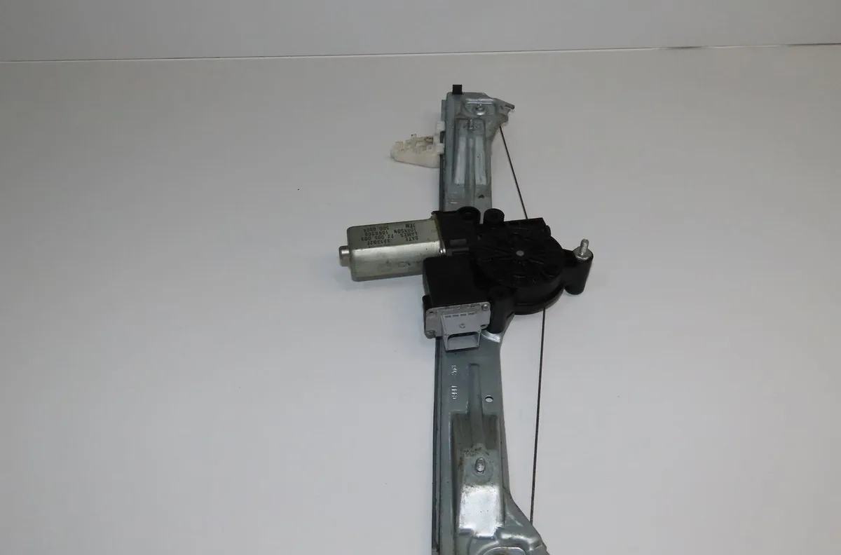 Mecanismemoteur leve-glace ard Lancia DELTA III (844_) 1.6 d multijet (844.axc11, 844.axc1a) (2008-2014) 5 portes occasi