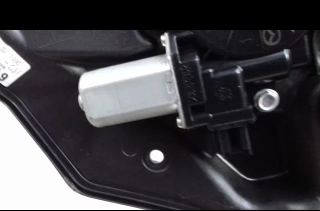Mecanismemoteur leve-glace ard Mazda 2 (DE_, DH_) 1.4 mzr-cd (2008-2015) occasion