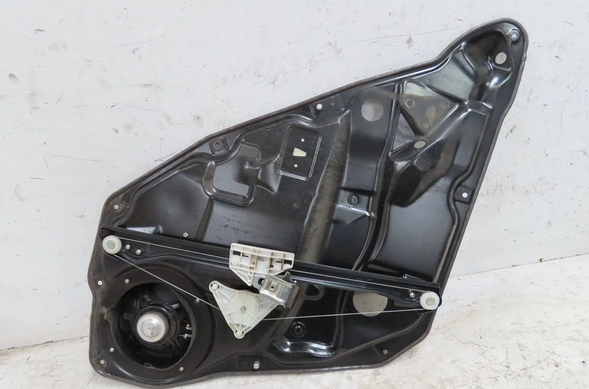 Mecanismemoteur leve-glace ard Mercedes-benz CLASSE M (W164) Ml 320 cdi 4-matic (164.122) (2005-2009) occasion