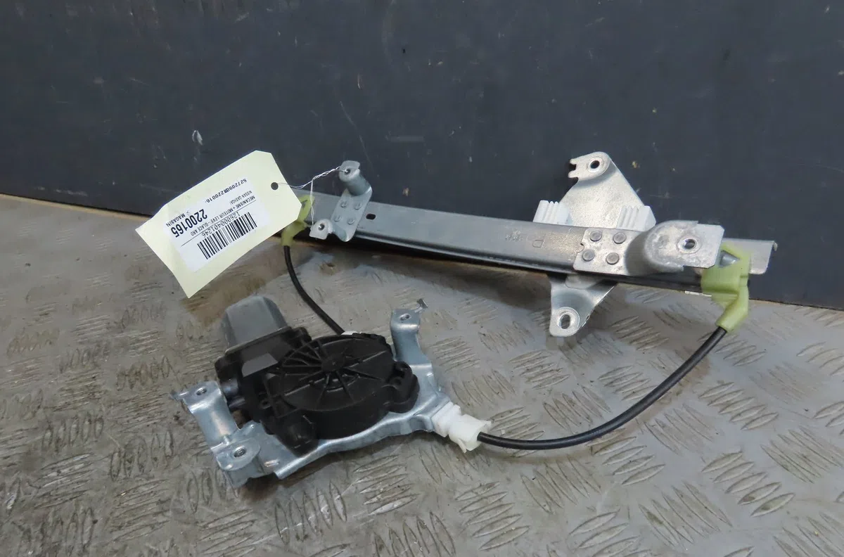 Mecanismemoteur leve-glace ard Nissan QASHQAI - QASHQAI 2 I (J10, NJ10, JJ10E) 1.6 dci traction intégrale (2011-2013) oc