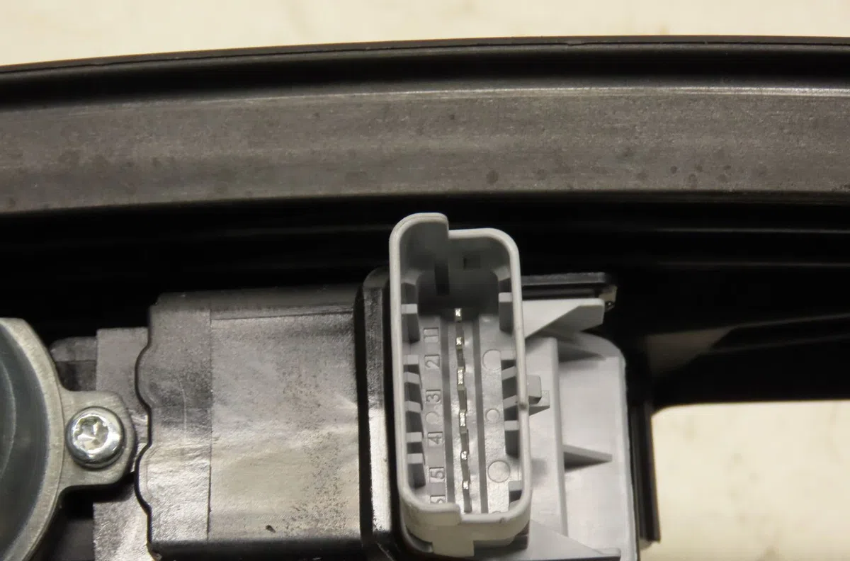 Mecanismemoteur leve-glace ard Peugeot 208 II (UB_, UP_, UW_, UJ_) 1.2 puretech 75 (2019) occasion