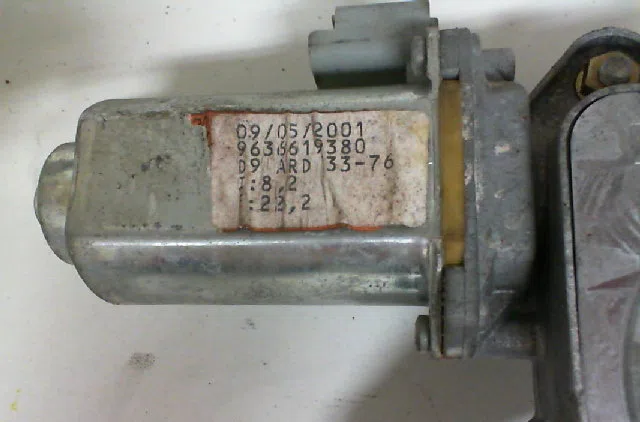 Mecanismemoteur leve-glace ard PEUGEOT 406 Phase 1 10-1995--04-1999 occasion