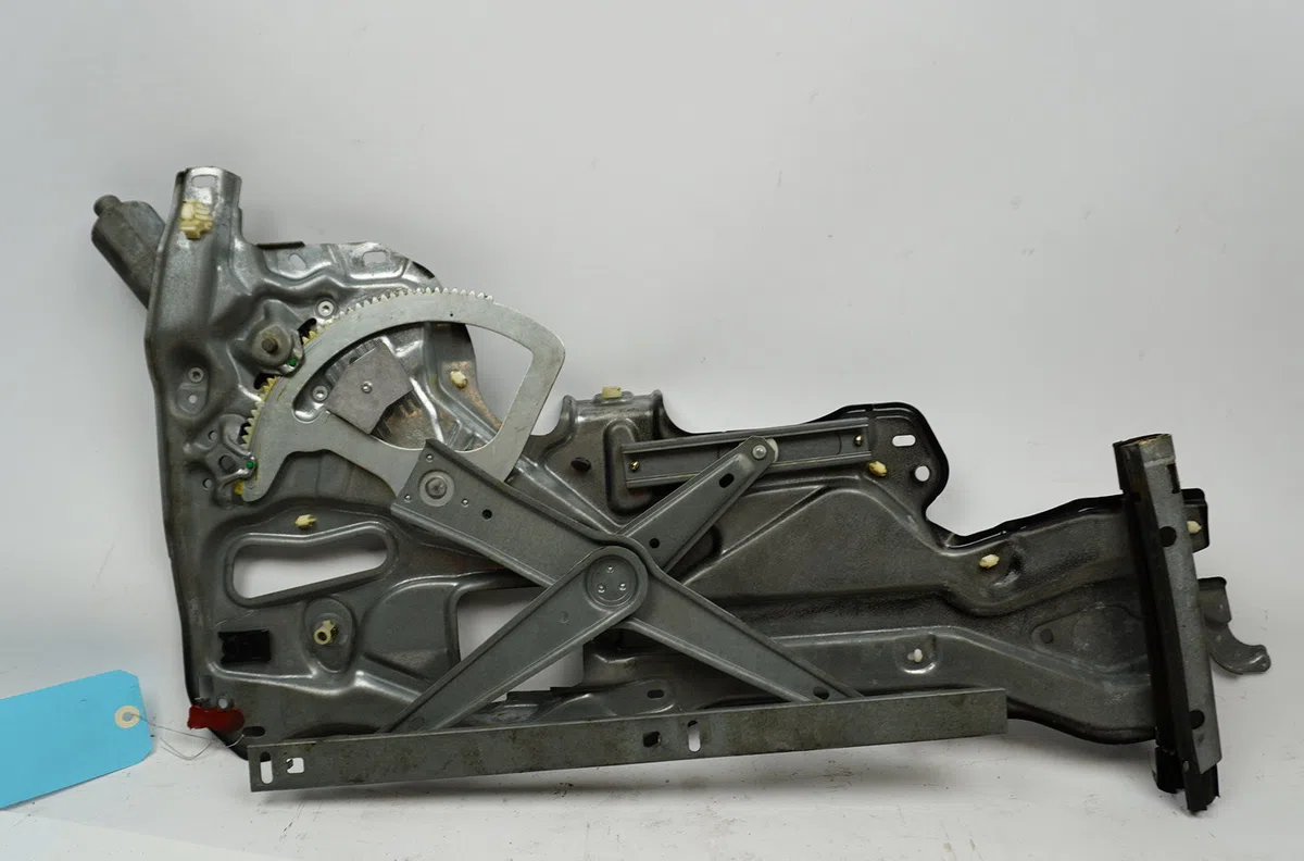 Mecanismemoteur leve-glace ard Renault LAGUNA I (B56_, 556_) 2.0 (b56c-h-n) (1993-2001) occasion