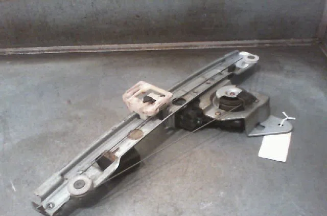 Mecanismemoteur leve-glace ard Renault MEGANE II Break (KM0-1_) 1.9 dci (kmrg, km1g, km0g, km2c) (2003-2009) occasion