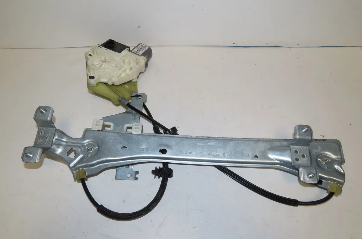 Mecanismemoteur leve-glace ard Renault MEGANE III 3-5 portes (BZ0-1_, B3_) 2.0 dci (bz0l) (2009-2015) occasion