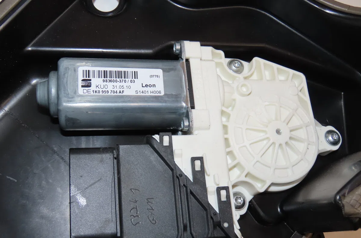 Mecanismemoteur leve-glace ard Seat LEON (1P1) 2.0 tdi (2005-2010) occasion