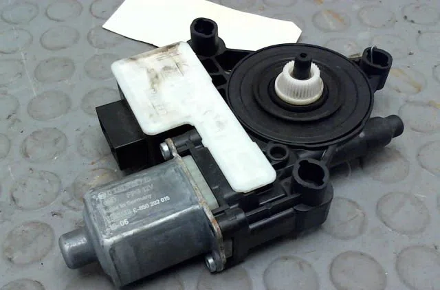 Mecanismemoteur leve-glace ard Seat LEON (5F1) 2.0 tdi (2012-2020) 5 portes occasion