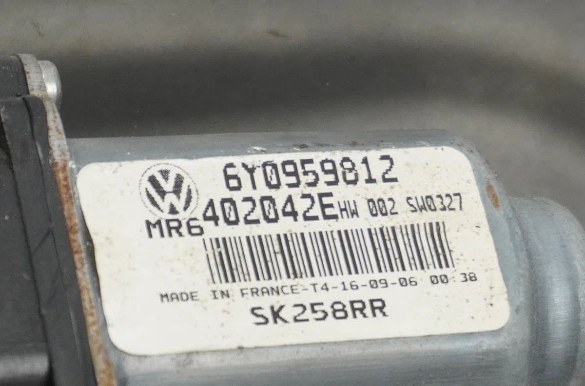 Mecanismemoteur leve-glace ard Skoda ROOMSTER (5J7) 1.9 tdi (2006-2010) 5 portes occasion