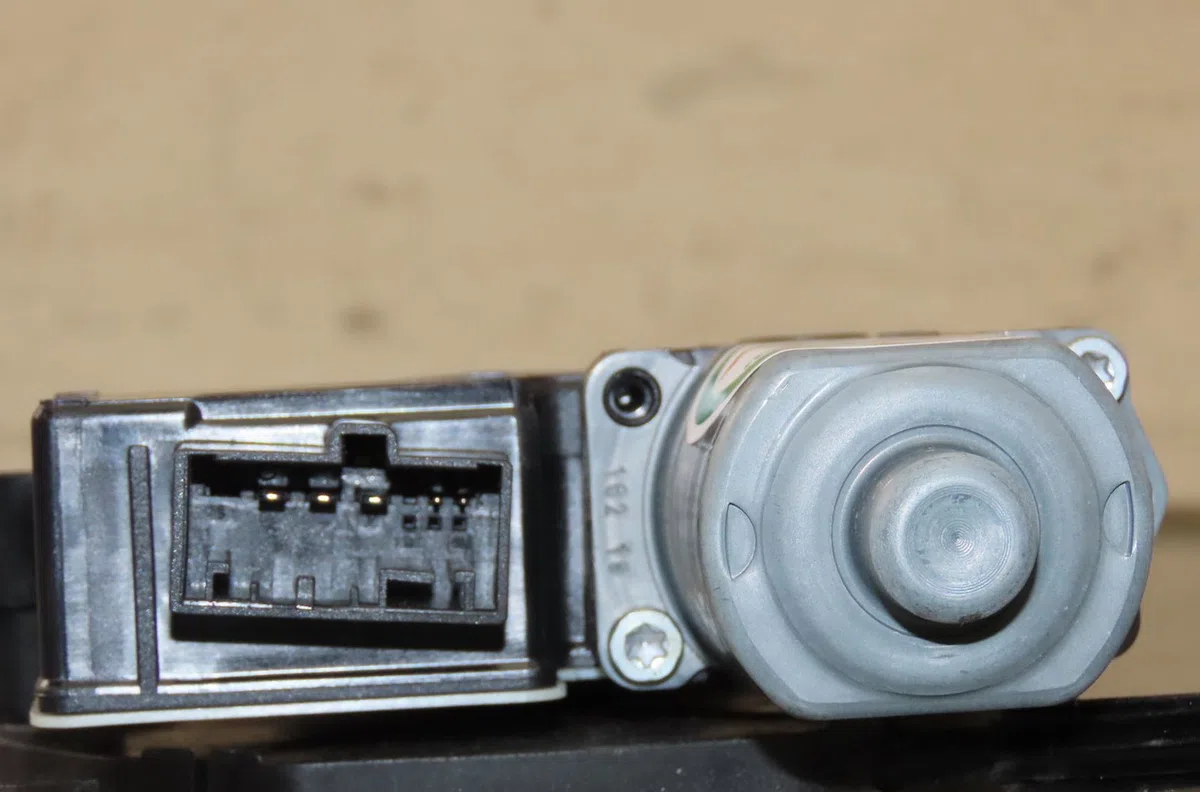 Mecanismemoteur leve-glace ard Volkswagen GOLF VII (5G1, BQ1, BE1, BE2) 1.0 tsi (2015-2020) occasion