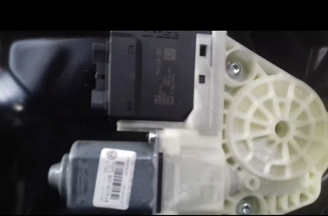 Mecanismemoteur leve-glace ard Volkswagen PASSAT B7 Variant (365) 2.0 tdi (2010-2014) occasion