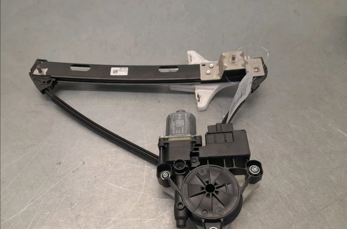Mecanismemoteur leve-glace ard Volkswagen TAIGO (CS1) Liberty 200 (2006) occasion