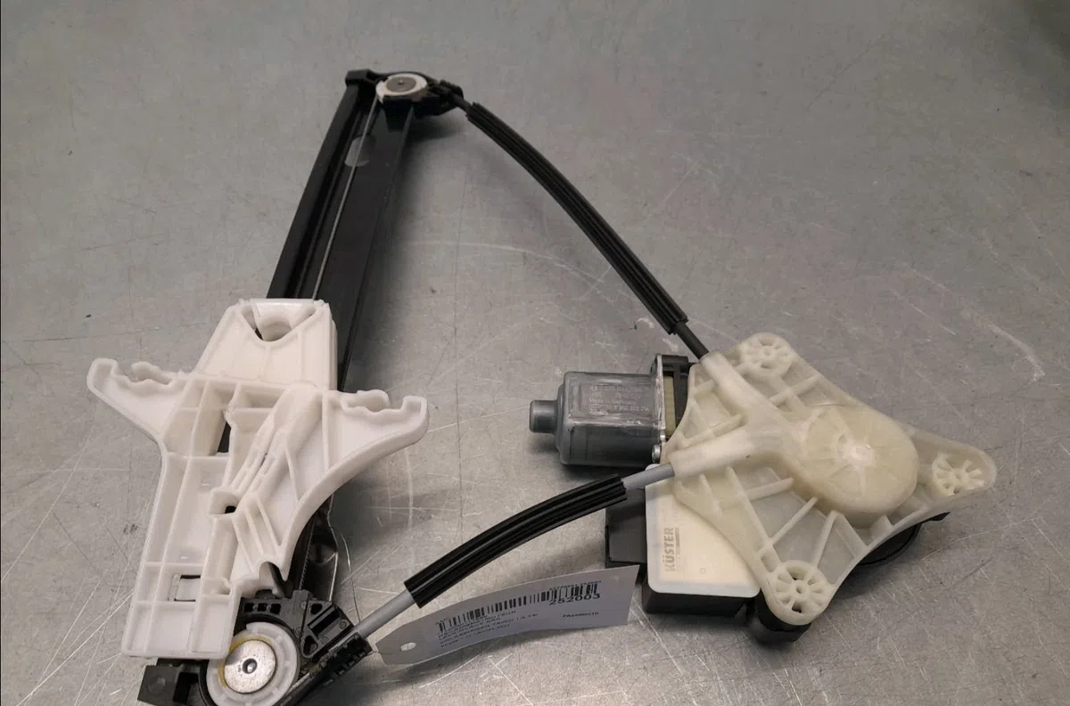 Mecanismemoteur leve-glace ard Volkswagen TAIGO (CS1) Liberty 200 (2006) occasion