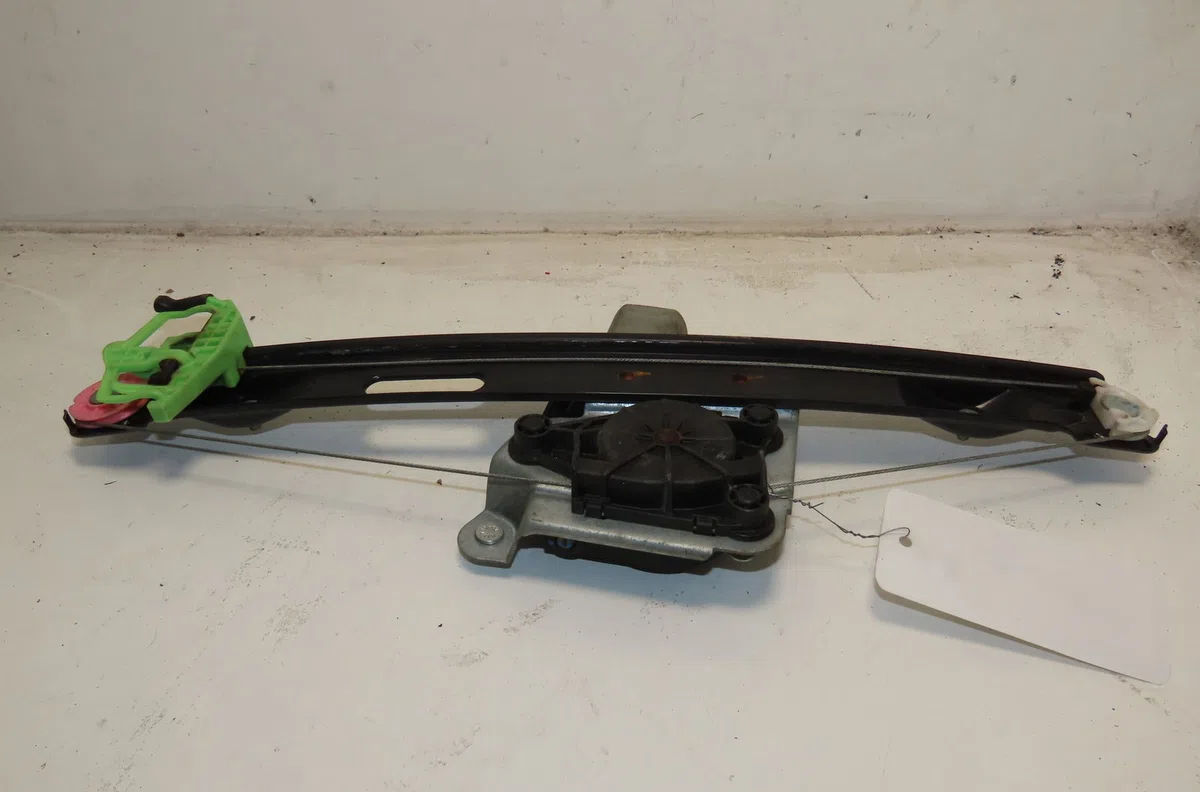 Mecanismemoteur leve-glace arg Bmw 1 (E87) 116 i (2004-2011) occasion