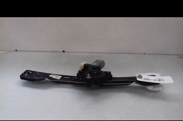 Mecanismemoteur leve-glace arg Bmw 1 (F20) M 135 i xdrive (2012-2015) occasion