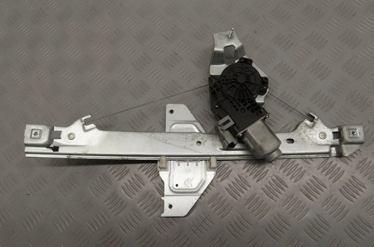 Mecanismemoteur leve-glace arg Citroen C3 II (SC_) 1.2 vti 82 (2012-2016) 5 portes occasion