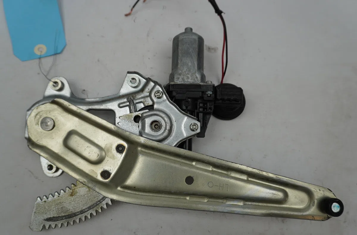 Mecanismemoteur leve-glace arg Daihatsu SIRION (M3_) 1.0 (2005-2013) occasion