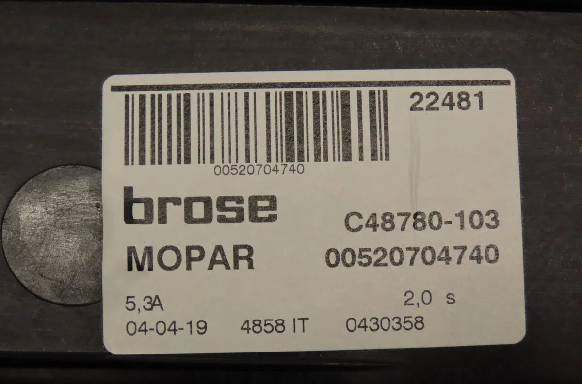 Mecanismemoteur leve-glace arg Fiat 500X (334_) 1.6 d multijet (334axa1b, 334axa11) (2014) occasion