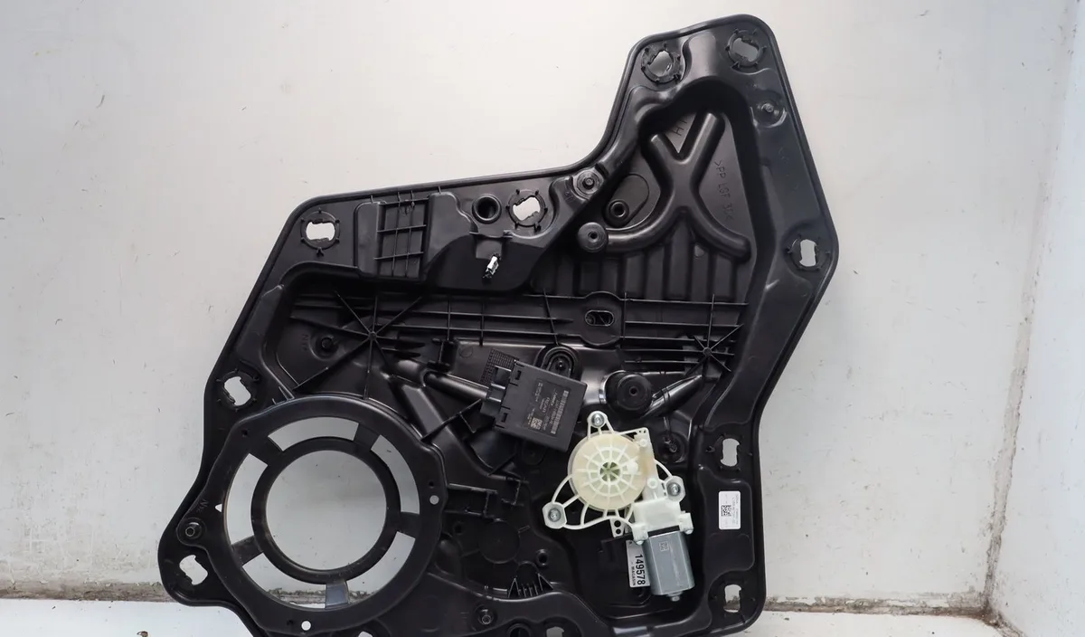 Mecanismemoteur leve-glace arg Ford FIESTA VII (HJ, HF) 1.0 ecoboost mhev active (2021) occasion