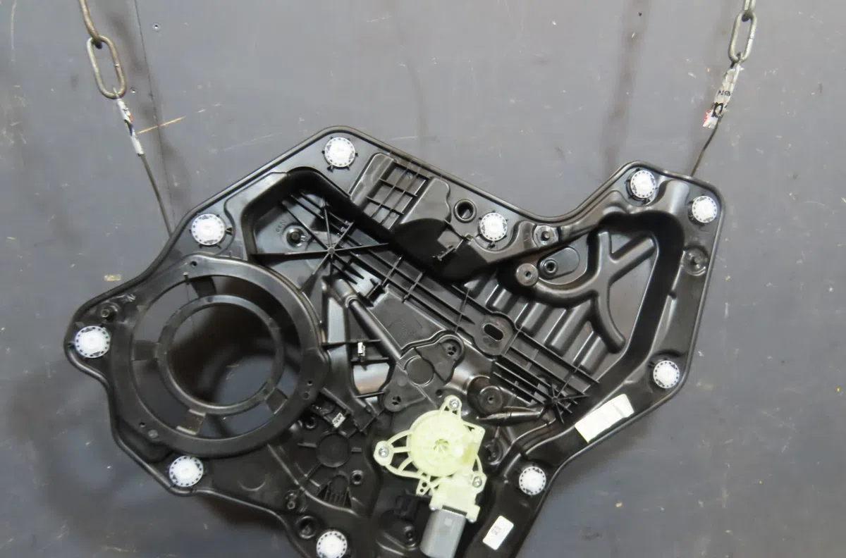 Mecanismemoteur leve-glace arg Ford FIESTA VII (HJ, HF) 1.5 tdci active (2018) occasion