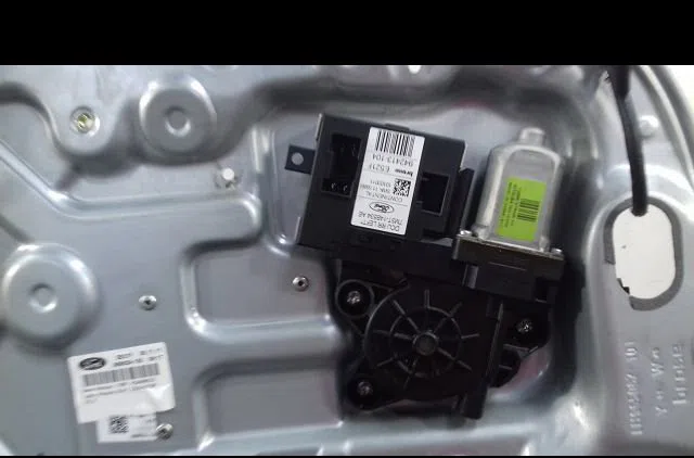 Mecanismemoteur leve-glace arg Ford KUGA I 2.0 tdci (2008-2012) 5 portes occasion