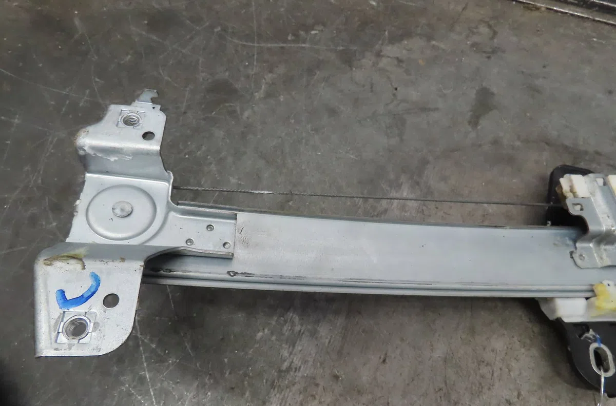 Mecanismemoteur leve-glace arg Honda CIVIC VIII Hatchback (FN, FK) 2.2 ctdi (fk3) (2005) 5 portes occasion