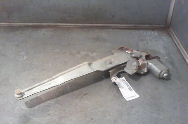 Mecanismemoteur leve-glace arg MAZDA PREMACY Phase 1 07-1999--06-2005 occasion