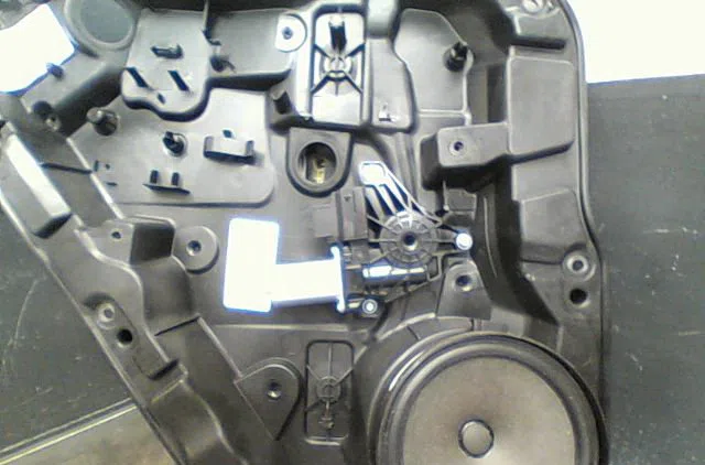 Mecanismemoteur leve-glace arg Mercedes-benz CLASSE A (W176) A 200 cdi (176.001) (2012-2014) occasion