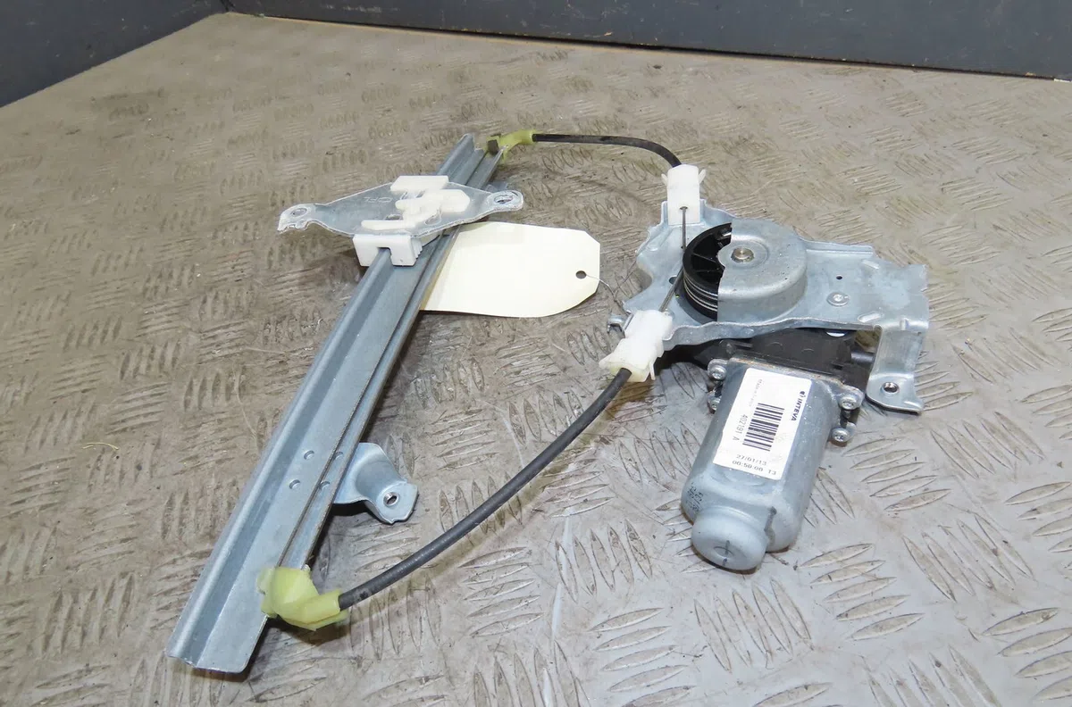 Mecanismemoteur leve-glace arg Nissan QASHQAI - QASHQAI 2 I (J10, NJ10, JJ10E) 1.6 dci traction intégrale (2011-2013) oc