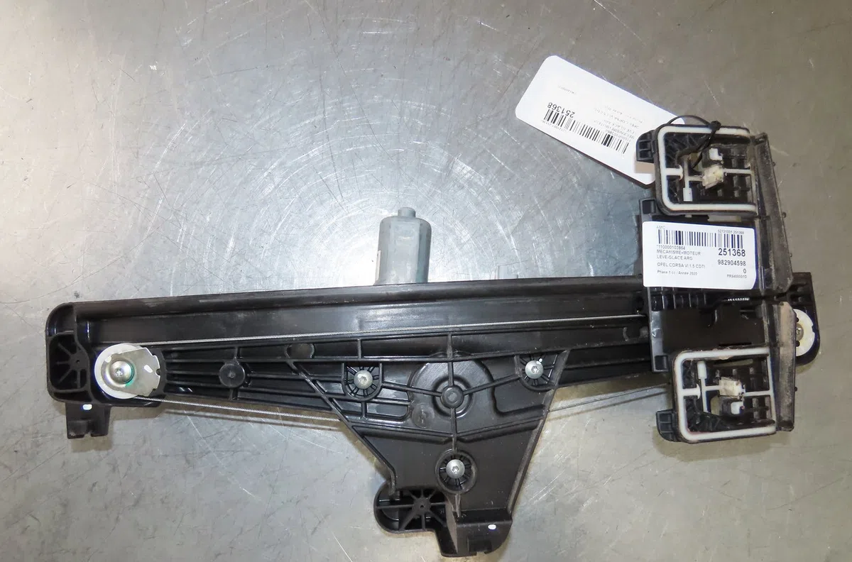 Mecanismemoteur leve-glace arg Opel CORSA F 1.5 (68) (2019) occasion