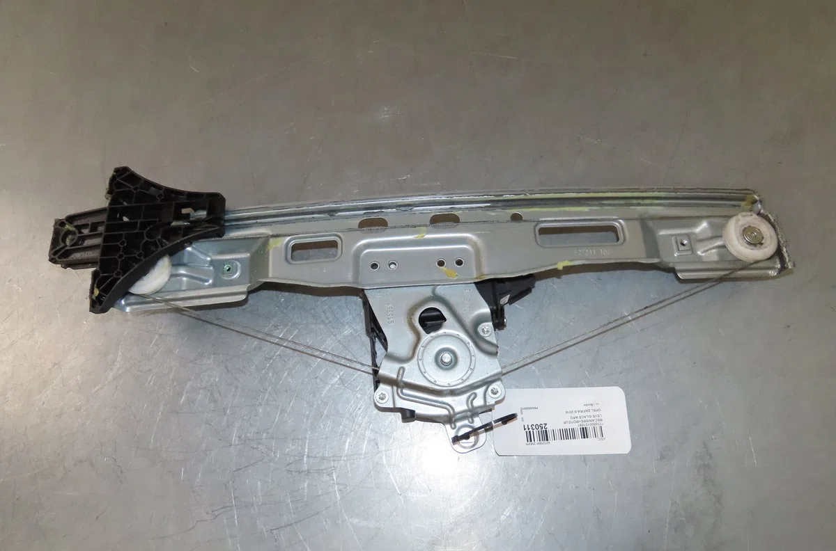 Mecanismemoteur leve-glace arg Opel ZAFIRA TOURER C (P12) 1.6 cdti (75) (2013) occasion