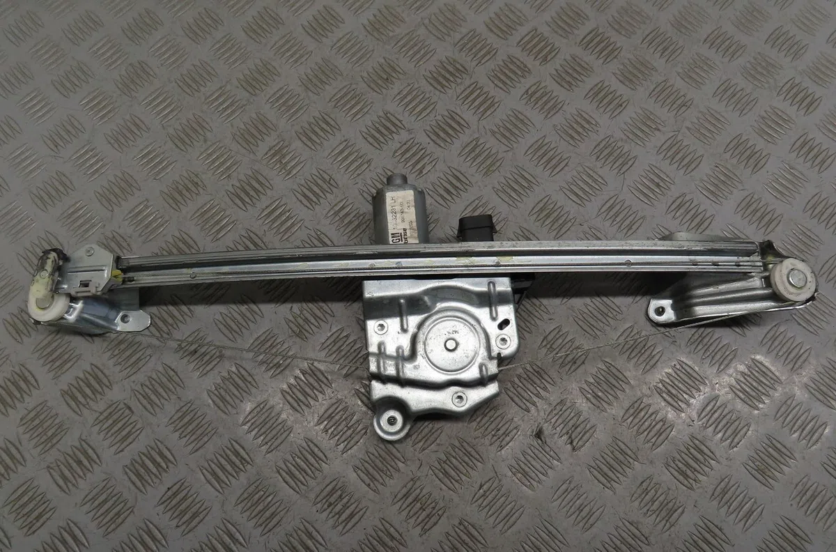 Mecanismemoteur leve-glace arg Opel ZAFIRA - ZAFIRA FAMILY B (A05) 1.9 cdti (m75) (2005-2015) occasion