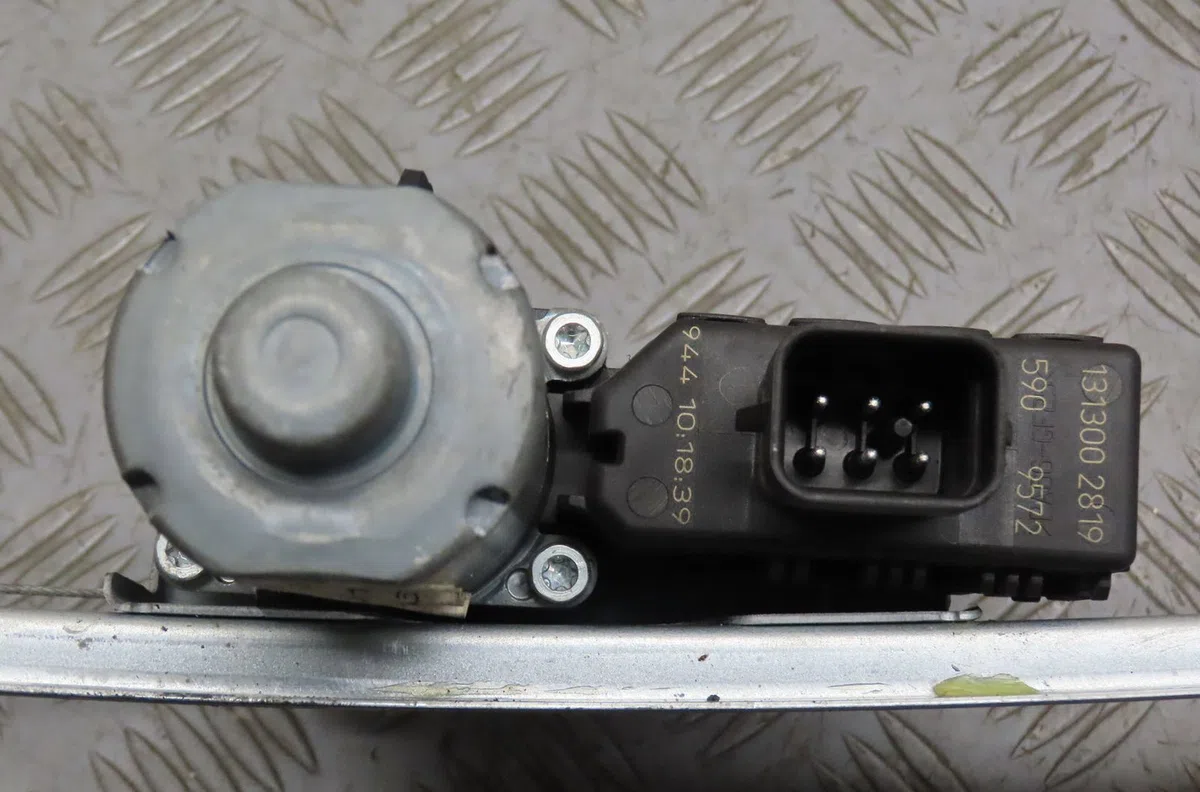 Mecanismemoteur leve-glace arg Opel ZAFIRA - ZAFIRA FAMILY B (A05) 1.9 cdti (m75) (2005-2015) occasion