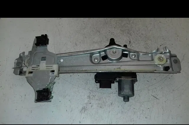 Mecanismemoteur leve-glace arg Peugeot 2008 I (CU_) 1.2 vti (2013-2018) occasion
