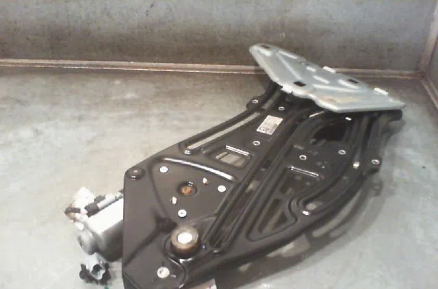 Mecanismemoteur leve-glace arg PEUGEOT 207 Phase 1 04-2006--06-2013 occasion