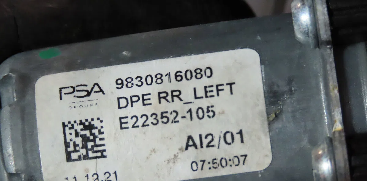 Mecanismemoteur leve-glace arg Peugeot 308 III (FB_, FH_, FP_, F3_) Bluehdi 130 (fbyhzl, fbyhzt) (2021) occasion