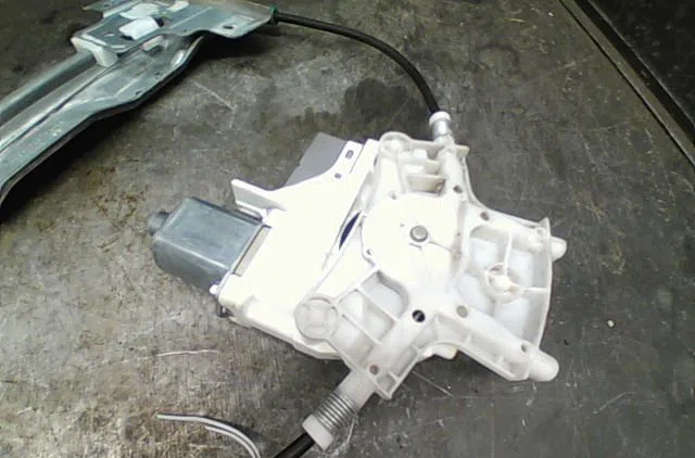 Mecanismemoteur leve-glace arg Peugeot 407 SW (6E_) 2.0 hdi (2008-2010) occasion