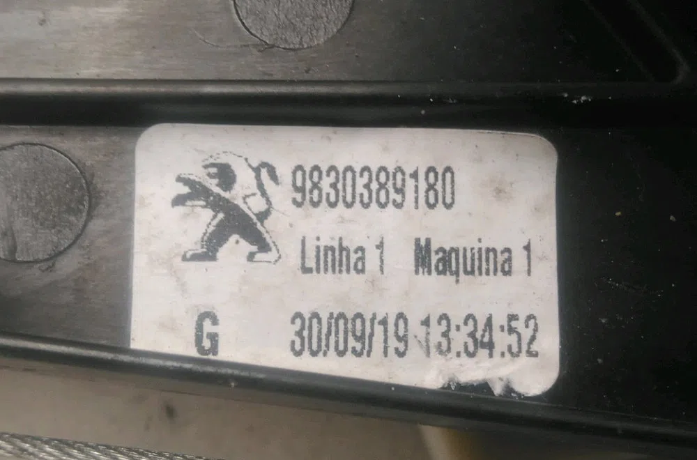 Mecanismemoteur leve-glace arg Peugeot 5008 II (MC_, MJ_, MR_, M4_) 1.5 bluehdi 130 (mcyhzj, mcyhzr, mcyhzx) (2018) occa