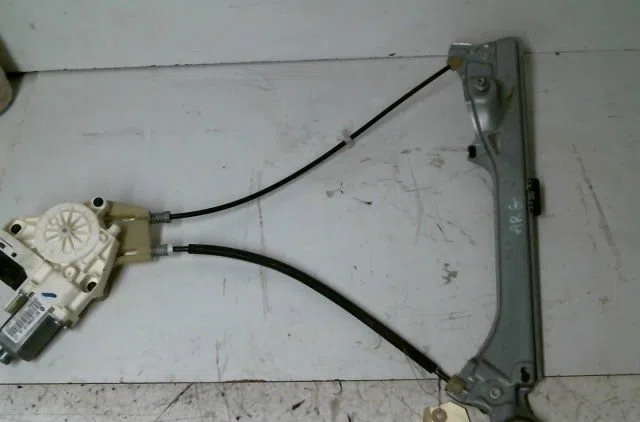 Mecanismemoteur leve-glace arg Renault LAGUNA III (BT0-1) 3.0 dci (bt03, bt13) (2008-2015) occasion