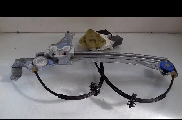 Mecanismemoteur leve-glace arg Renault MEGANE III Grandtour (KZ0-1) 1.5 dci (kz09, kz0d, kz1g, kz29, kz14, kz1w, kz10, k
