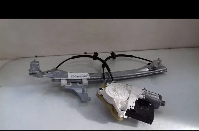 Mecanismemoteur leve-glace arg Renault MEGANE III Grandtour (KZ0-1) 1.5 dci (kz09, kz0d, kz1g, kz29, kz14, kz1w, kz10, k