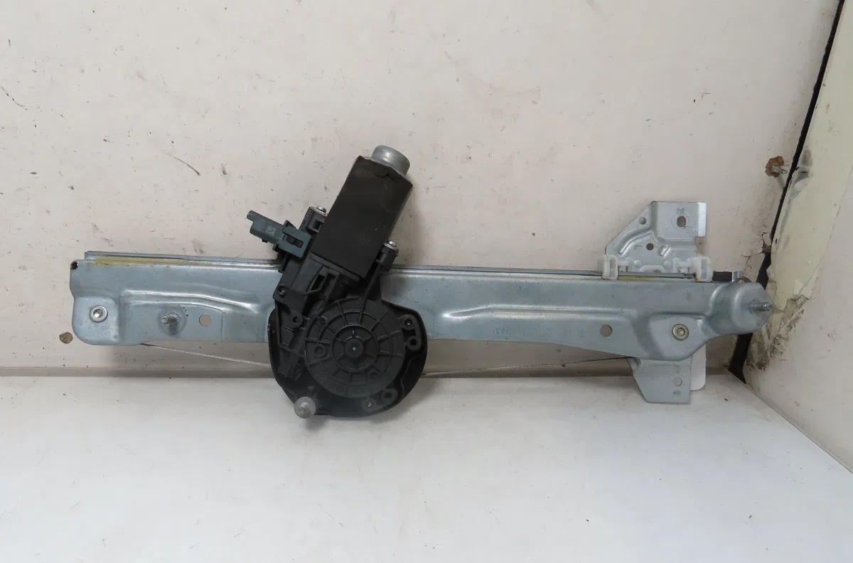 Mecanismemoteur leve-glace arg Renault SCÉNIC IV (J9_) 1.7 blue dci 120 (j9a7, j9a8) (2018) occasion