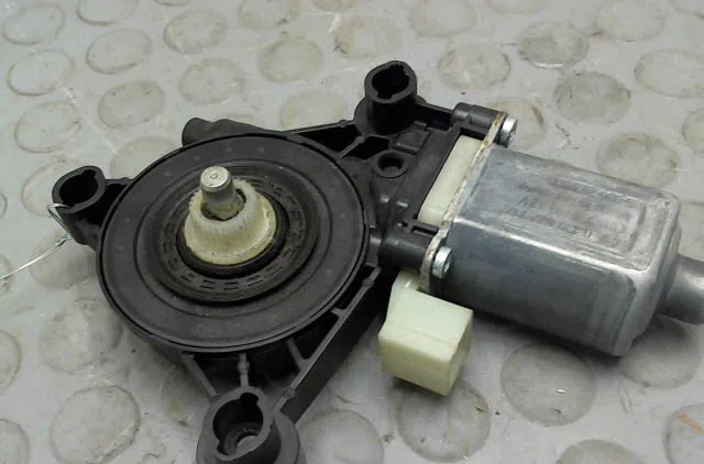 Mecanismemoteur leve-glace arg Seat LEON (5F1) 2.0 tdi (2012-2020) 5 portes occasion