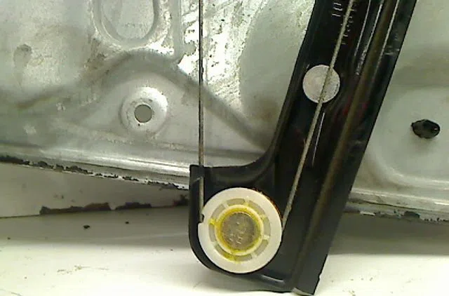 Mecanismemoteur leve-glace arg Volkswagen BORA I (1J2) 2.3 v5 (1998-2000) occasion
