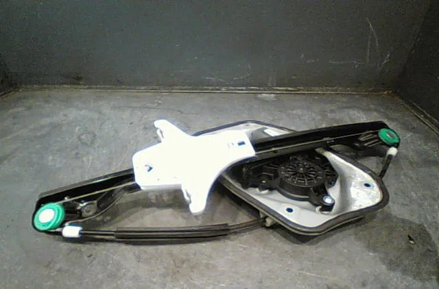 Mecanismemoteur leve-glace arg Volkswagen GOLF PLUS V (5M1, 521) 1.9 tdi (2005-2009) 5 portes occasion